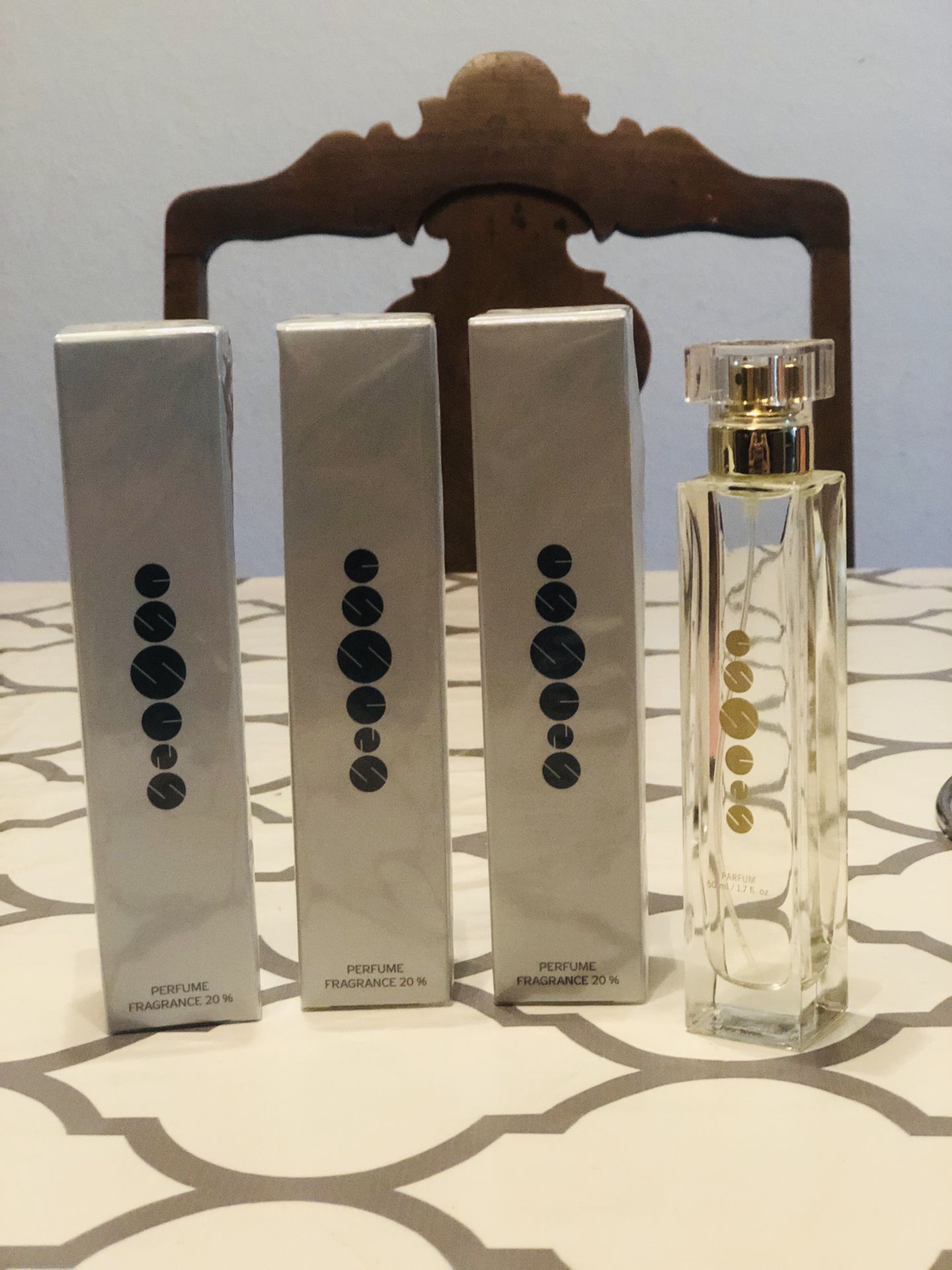 Perfume from Essens