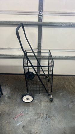 Folding shopping carts