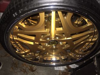 Rucci Wheels /steering wheel.