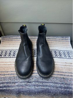 Men’s Dr. Martens Chelsea Boots - Size 11