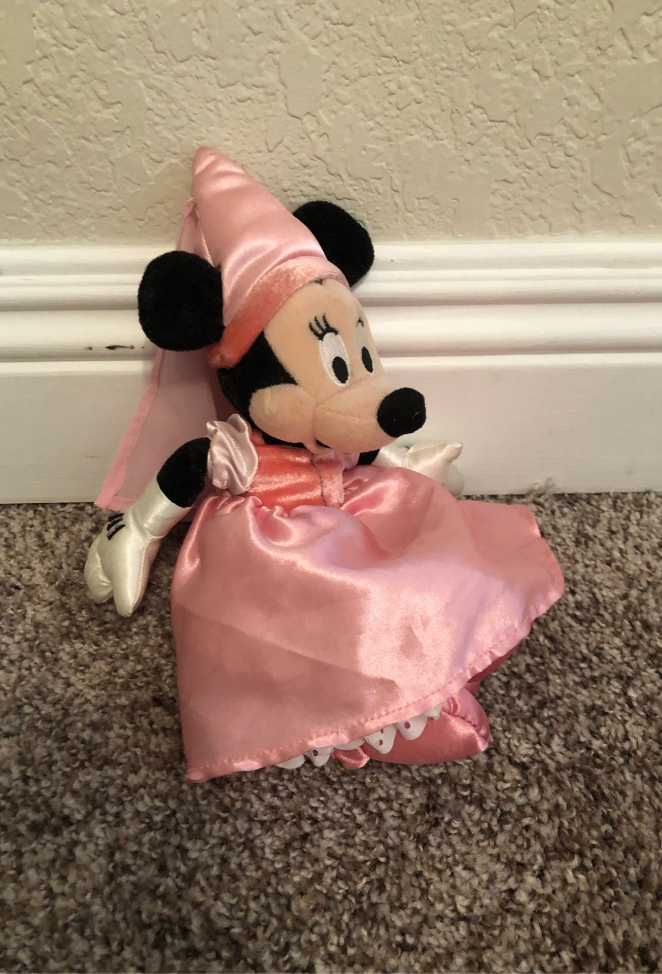 Princess Minnie plushie