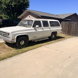 89 Suburban 