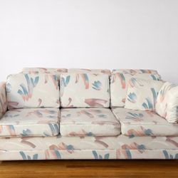 Elegant 3-Seat Sofa with Soft Abstract Upholstery