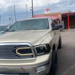 2011 dodge bighorn, ram, 4 x 4, crew cab on sale now