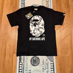 BAPE Camo T-Shirt Size S – Streetwear Classic