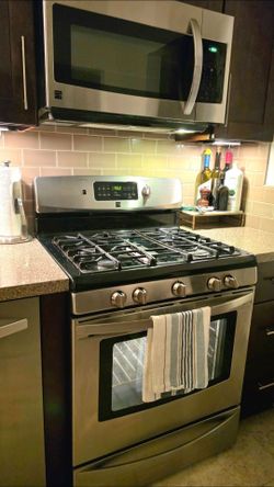🔥 Kenmore Stainless Steel Gas Range – Convection Oven with Warming Drawer
