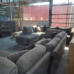 NEW sofas / sectionals / couches / recliners