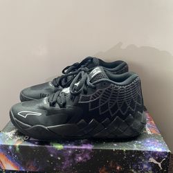 LaMelo Ball MB.01 Iridescent Dreams