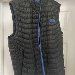 Mens Medium Light Weight Winter Vest
