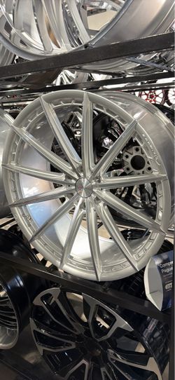 24s giovanna wheels tires new 6lug Chevy Gm trucks new