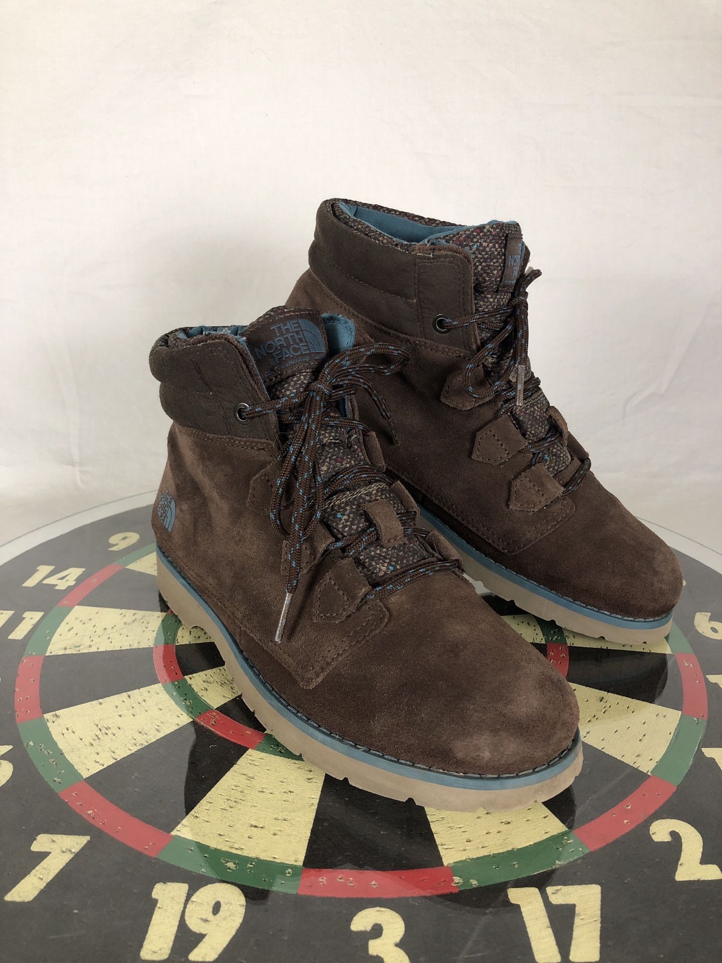 THE NORTH FACE Heat Seeker 200 Gram Insulation Women 8 Hiking Brown Boots Shoes