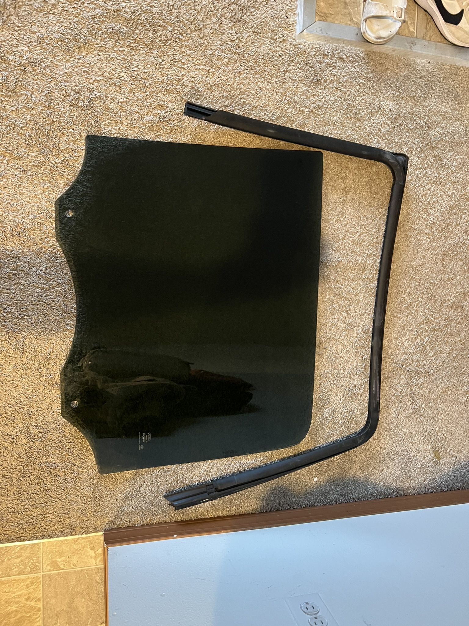 Ford Rear Passenger Side Window And Door Motor/wiring 