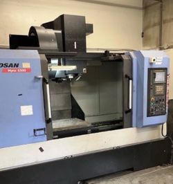 2011 DOOSAN Mynx 6500 CNC Vertical Machining Center #8219