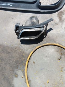 Rear Bumper Parts For A Charger 