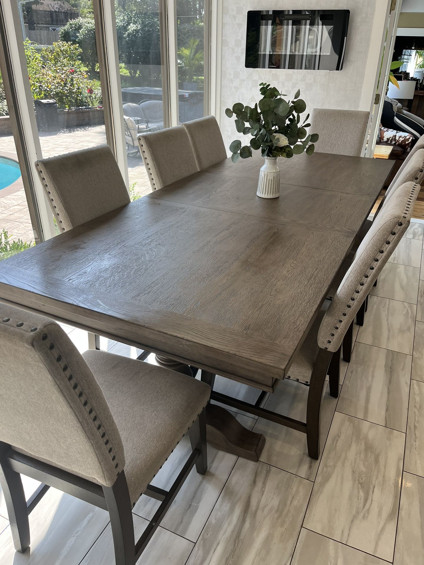 Coventry Dining Table 