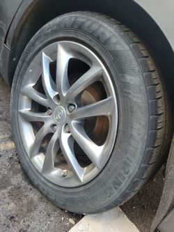 2008 Infiniti g35 rims