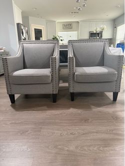 Accents chair