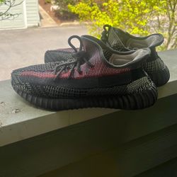 Adidas Yeezy‘S