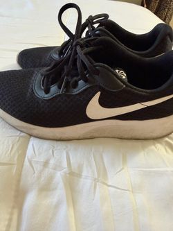 Women’s Nike  Mesh Sneakers