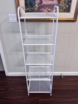 White Shelf