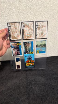 1983 “ Jaws “ Trading Cards Set Of 6 With Wrapper And 3-D Glasses 