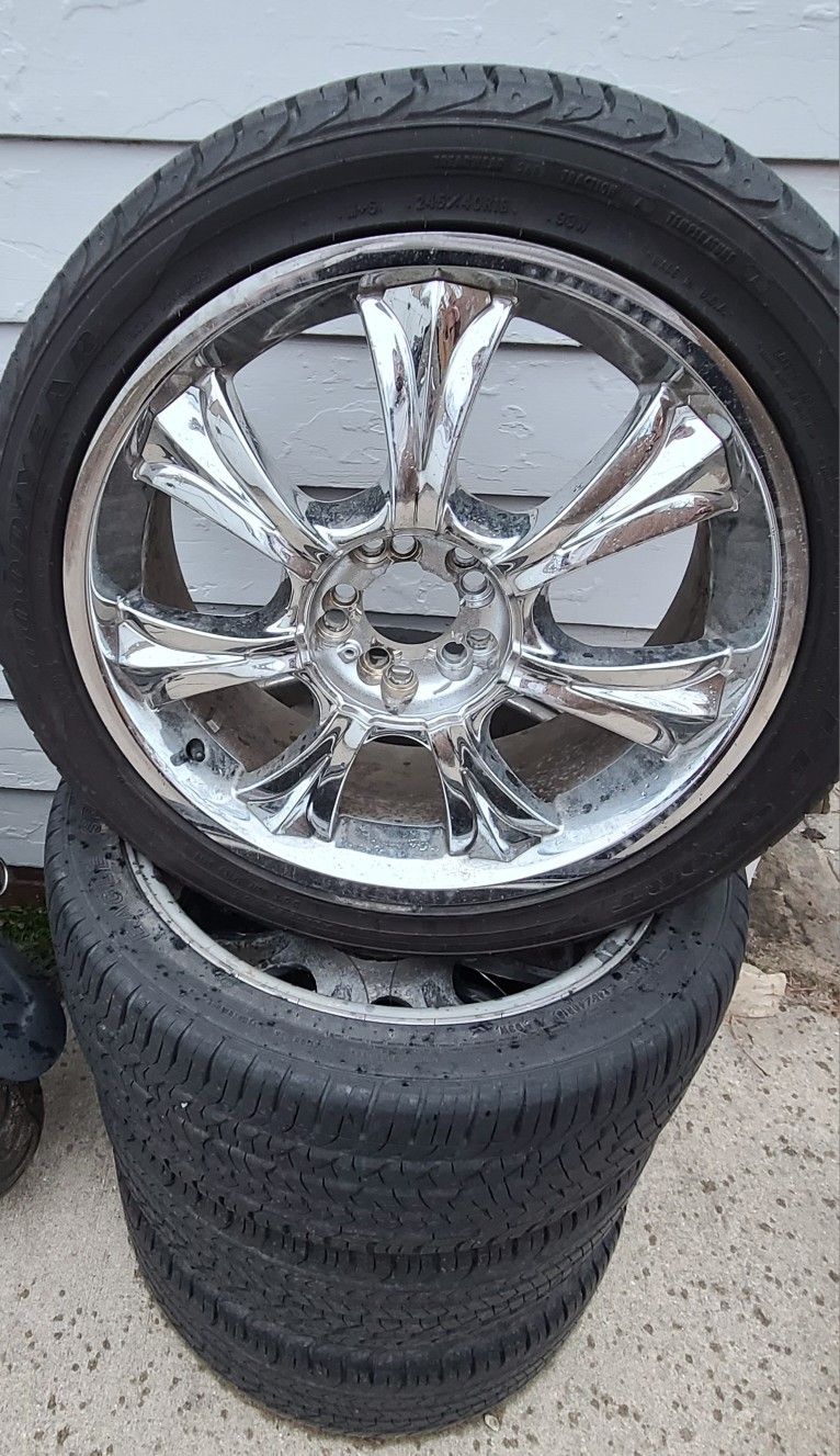 Chrome Wheels 5x4.5 Pattern