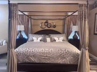Bombay 5 piece Dark Wood Four-Poster Canopy Bed Frame