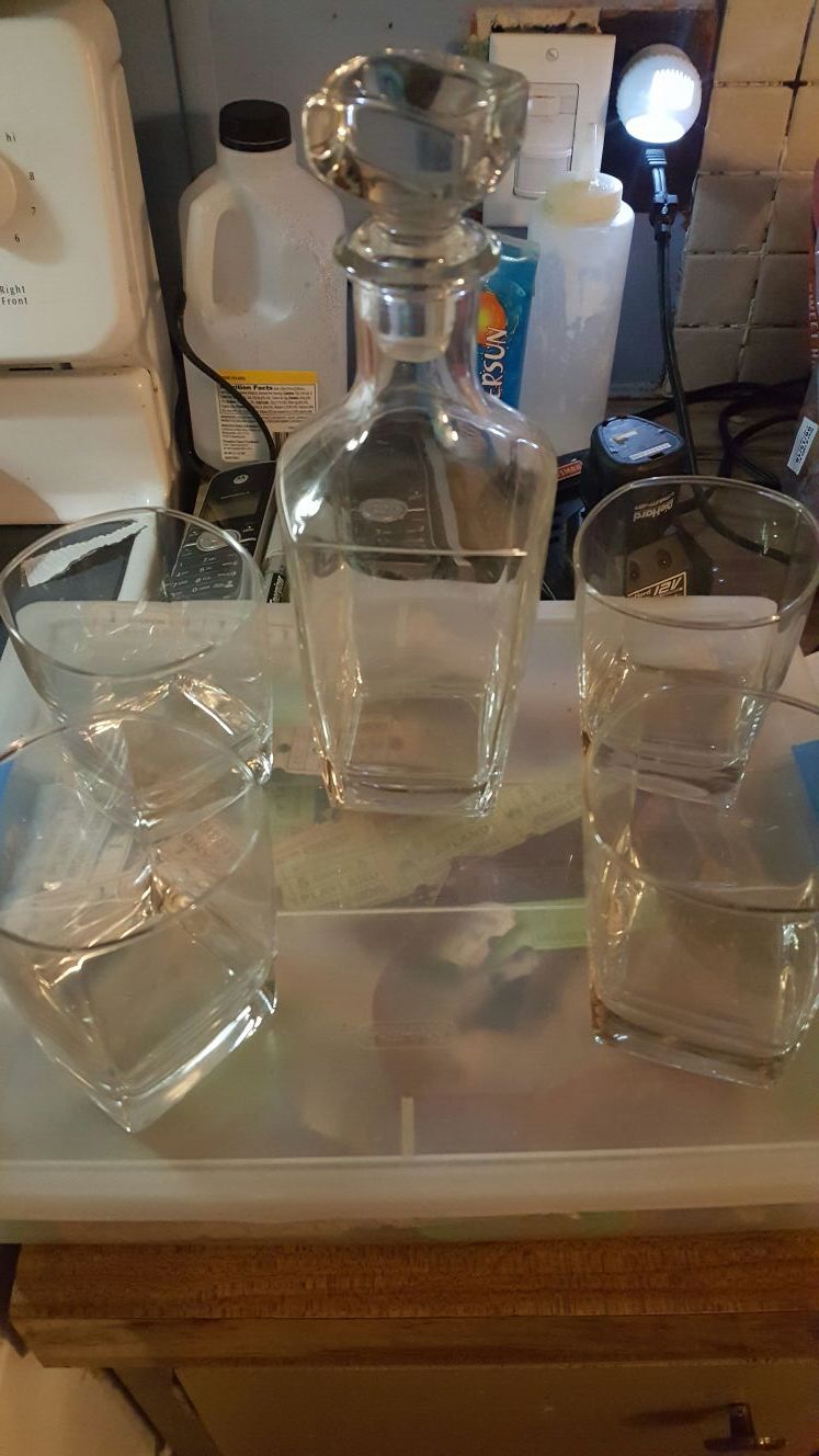 Sterling 9 Piece decanter set