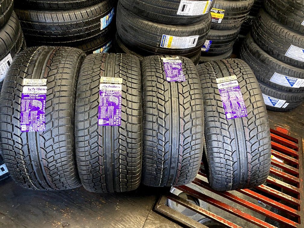 set of four new tires 265/35R22 ACHILLES