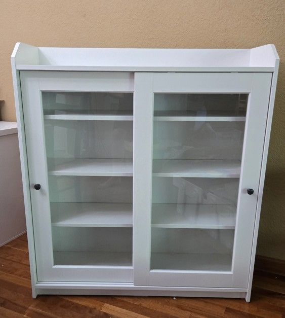 IKEA Hauga cabinet, shelves with glass