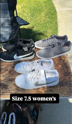 Nike shoe bundle