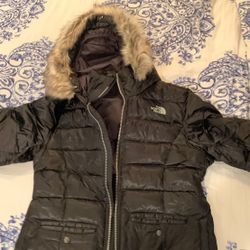 Girls north face jacket size XL