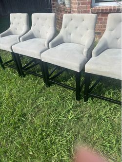 4 counter height barstools