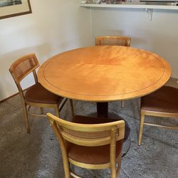 MCM expandable dining room table +4 chairs