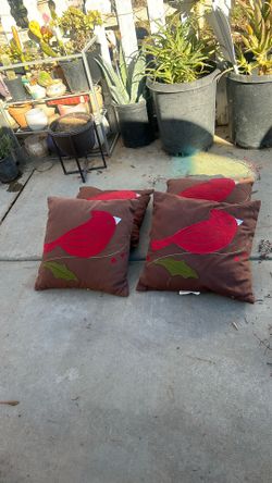 4 Xmas Pillows 