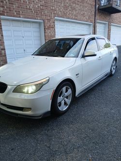 2010 BMW 528i