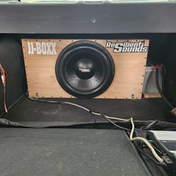 Resilient sounds platinum 15, Custom made JJ box, Taramps smart 3k, xs power xp3000.