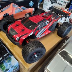 Redcat Machete RC Monster Truck brushless electric 4S