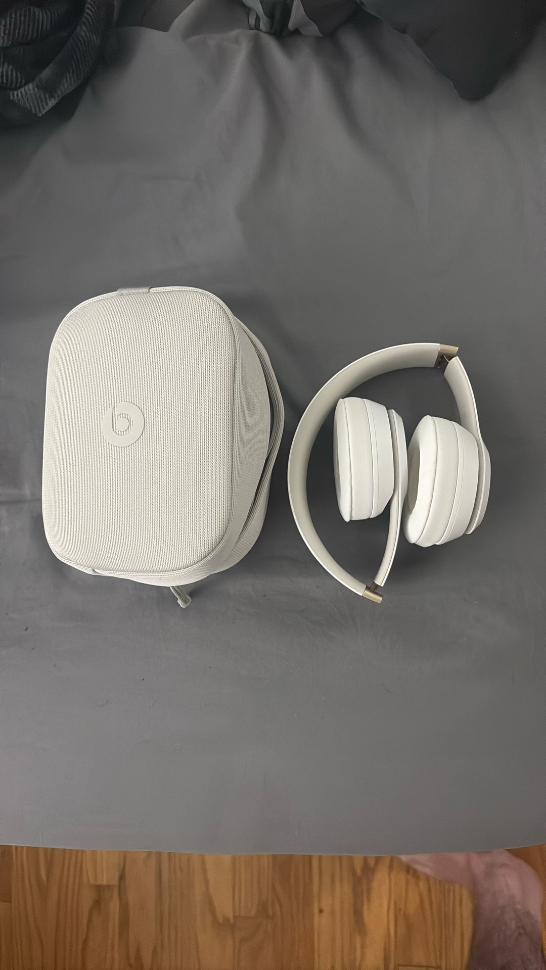 beats solo 4