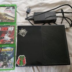Xbox One With 3 Games 