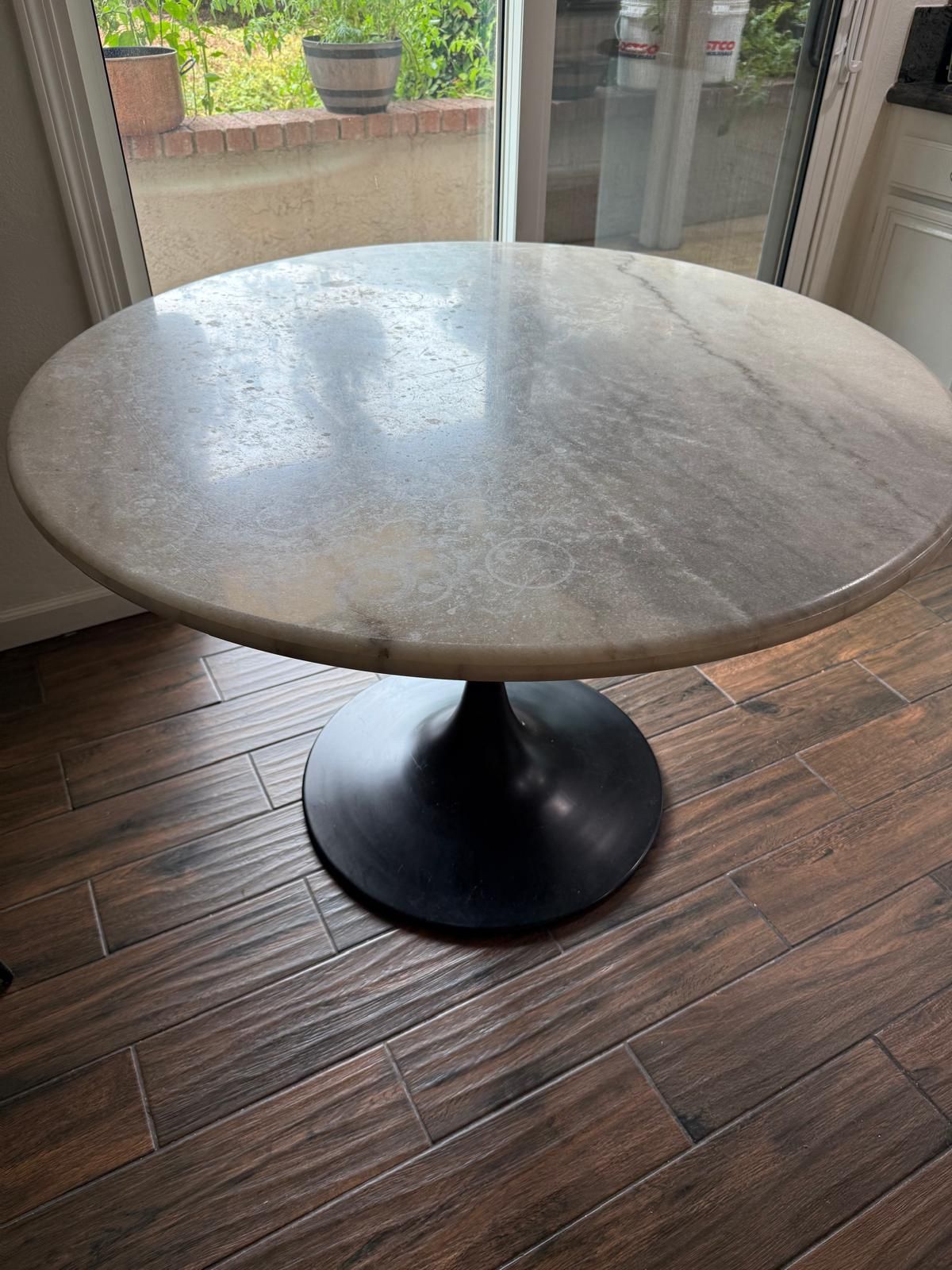 Beautiful round dining table