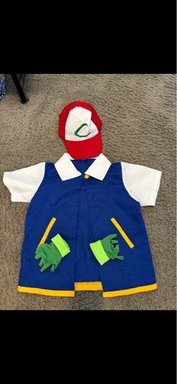 COSTUME