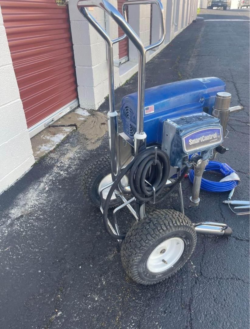 Graco Ultimate 1595 Paint Sprayer for Sale in Heath, OH OfferUp