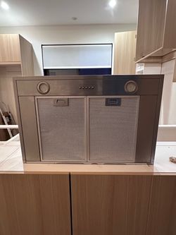 Kitchen hood