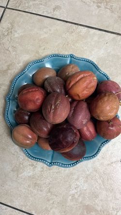 Passion fruit $1.00 each