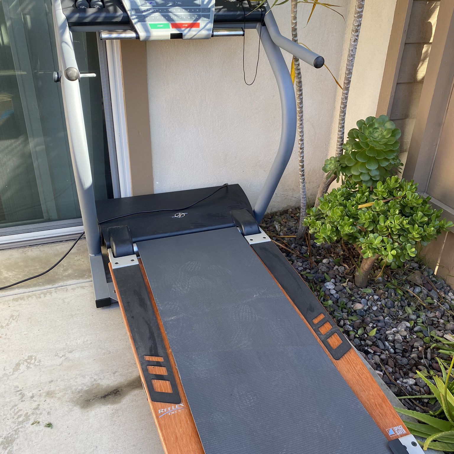 NardicTrack Treadmill Foldable With Weights