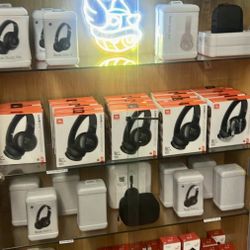 ⚡️ONE-DAY ELECTRONICS BLOWOUT SALE⚡️