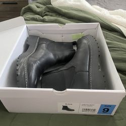 Plus Size Boots Size 9