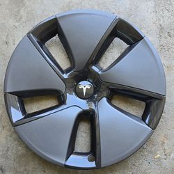 Set of 4 Tesla model 3. 18inch wheel cover OEM