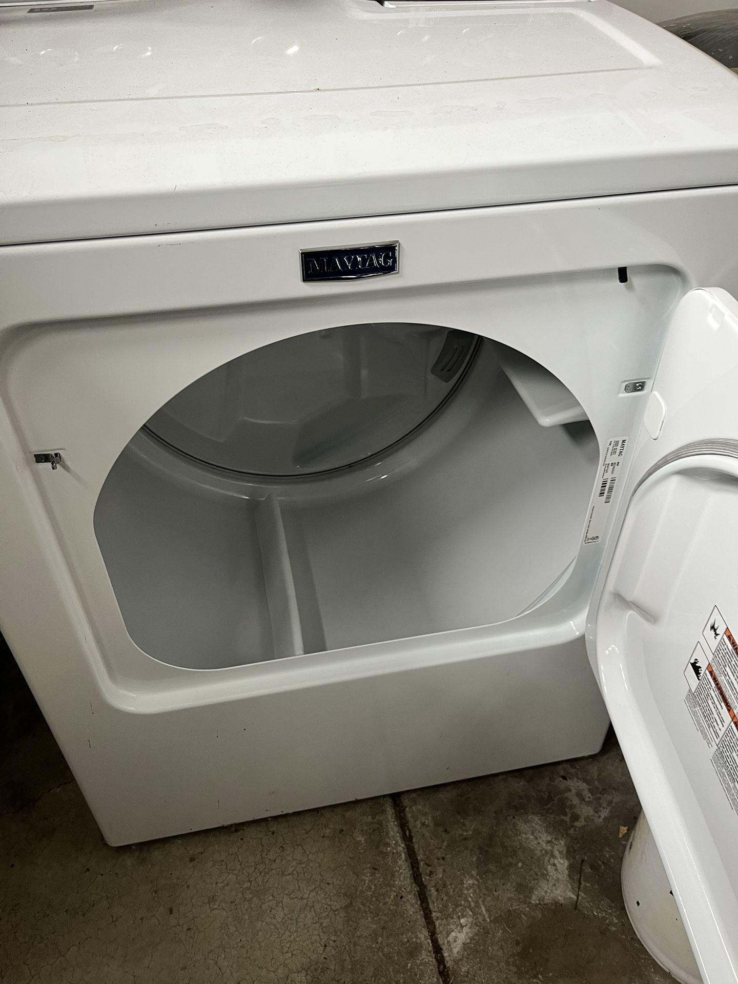 Maytag 7.0 Cu. Ft. Electric Dryer with Extra-Large Capacity White MEDX655DW  - Best Buy